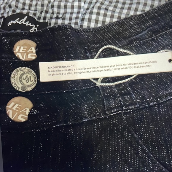 🆕Last one 🔥Super cute jeans 💕💕👖 New ! Maduzi Dark wash so cute - Picture 3 of 7